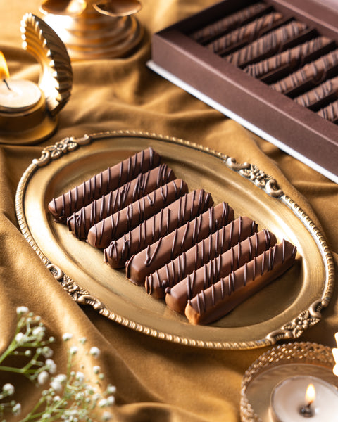 CHOCOLATE SHORTBREAD STICKS