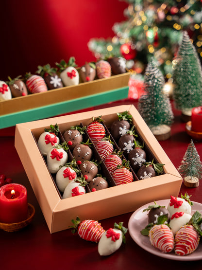 CHRISTMAS STRAWBERRIES