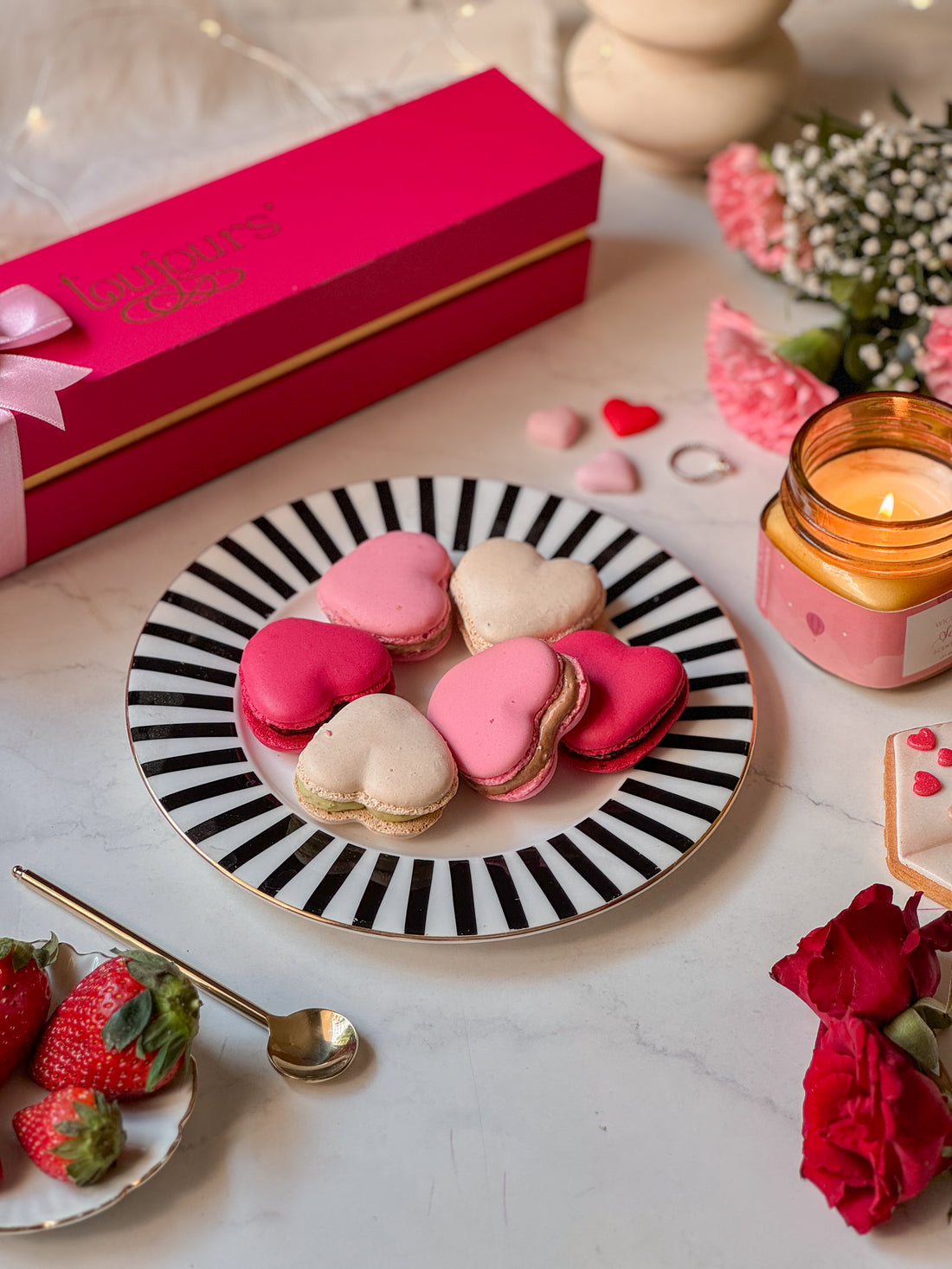 Heart Macarons – Box of 6