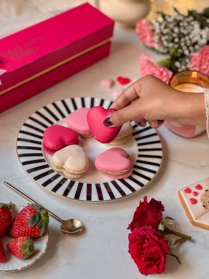 Heart Macarons – Box of 6