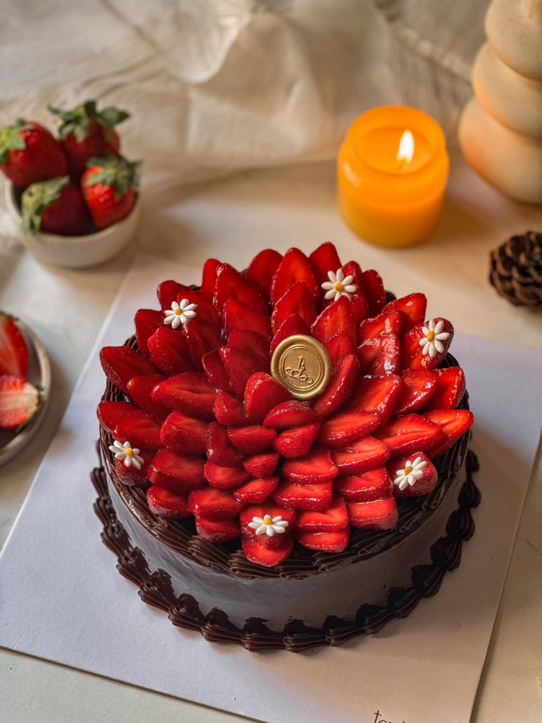 Chocolate Strawberry Cake