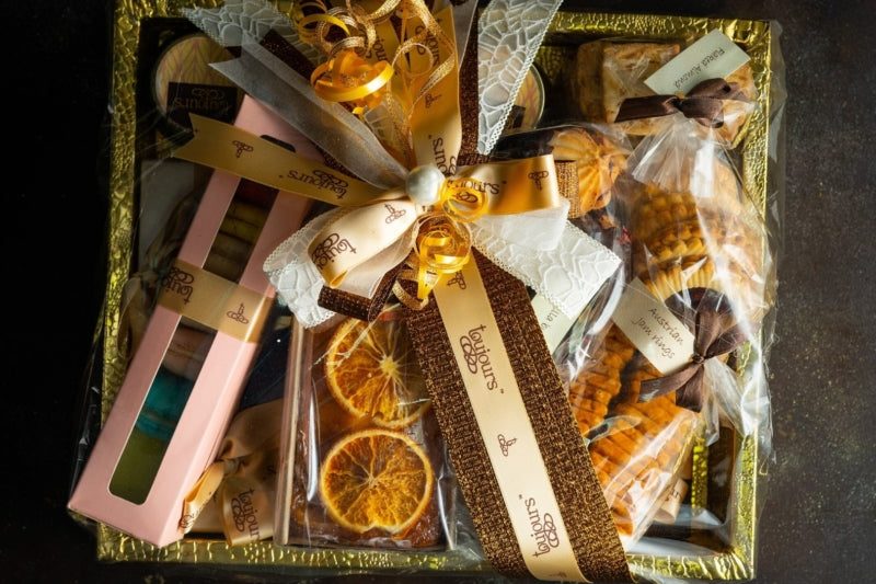 Medium Chocolate Variety Gift Basket – Matisse Chocolatier Gourmet Chocolate  Englewood NJ