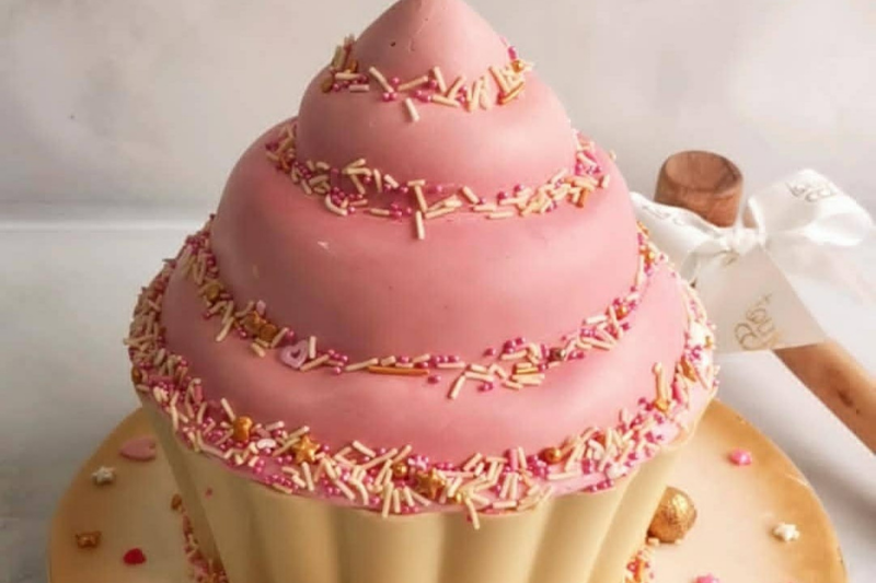 Birthday Cake Batter Cupcakes | Cupcake Jemma - YouTube