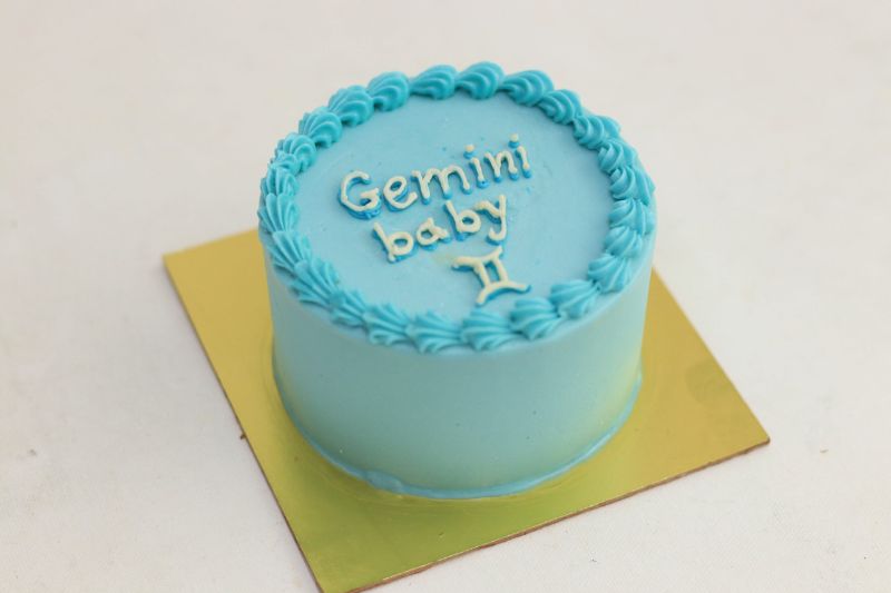 Zodiac Mini Cake